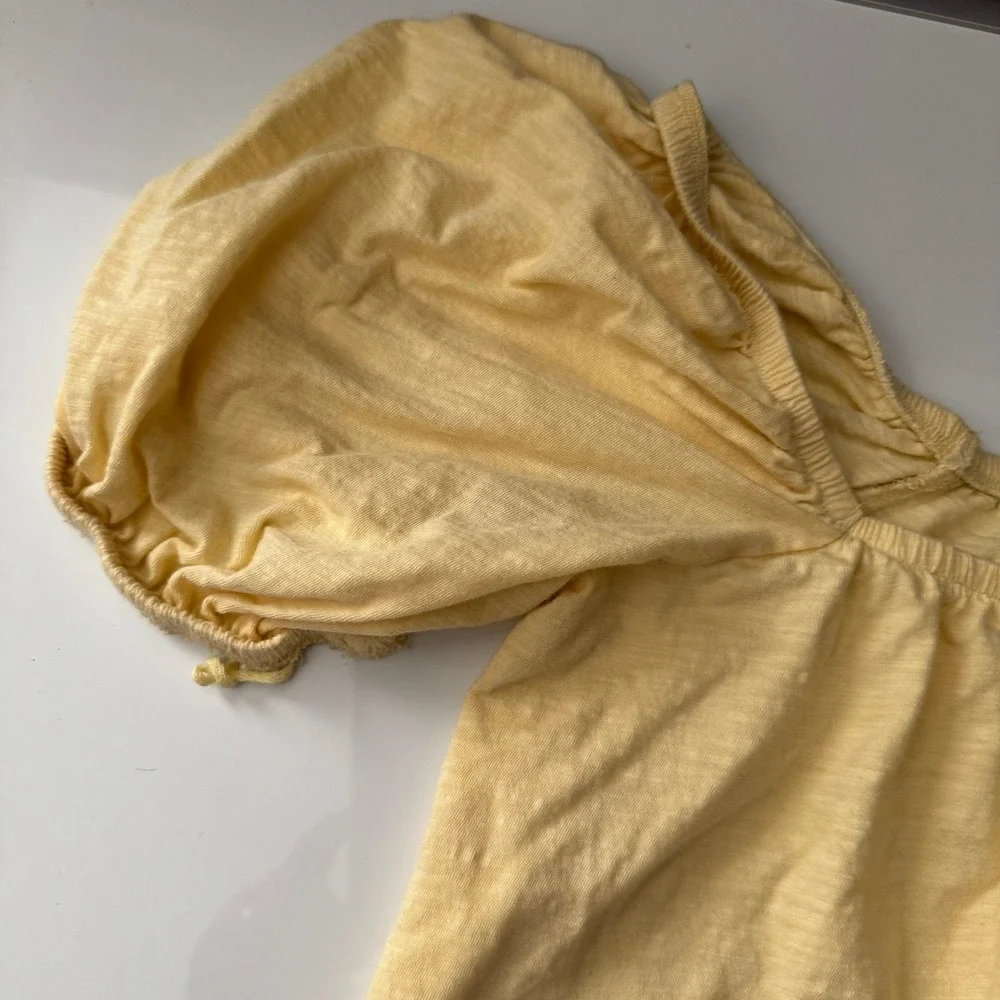 Old‎ Navy Yellow Puff Sleeve Square Neck Top Size Large